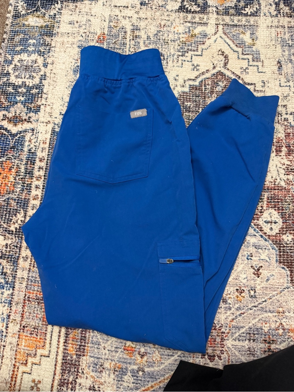 Women’s figs jogger scrubs